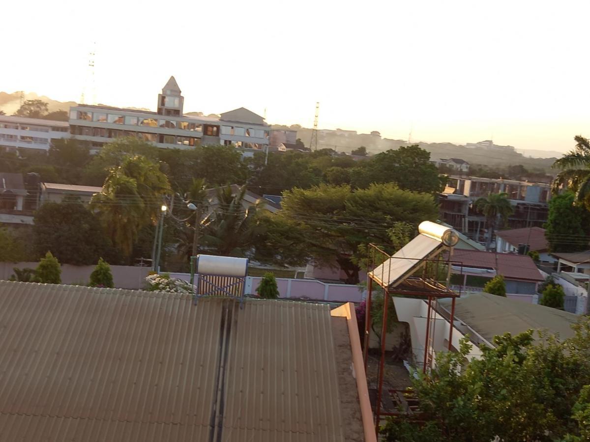 Premier Executive Apartment - The Ivy, East Legon Accra Eksteriør bilde