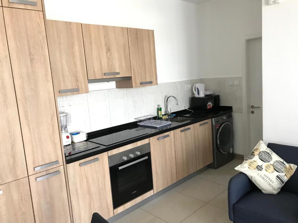 Premier Executive Apartment - The Ivy, East Legon Accra Eksteriør bilde