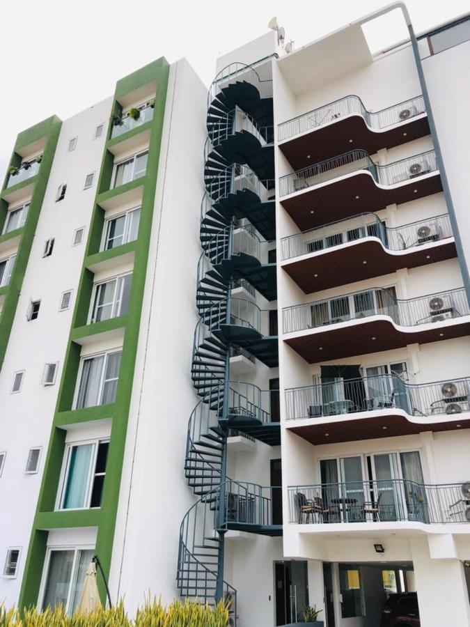 Premier Executive Apartment - The Ivy, East Legon Accra Eksteriør bilde